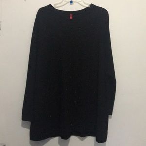 548 Black long sleeved shirt